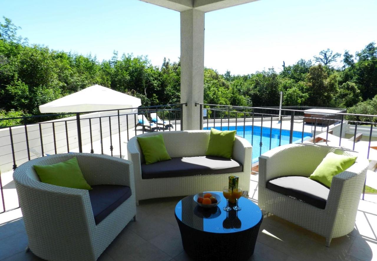 Yourcroatiaholiday - Villa With 6 Rooms Drenje  Esterno foto