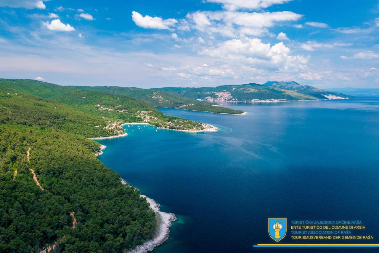 Yourcroatiaholiday - Villa With 6 Rooms Drenje  Esterno foto