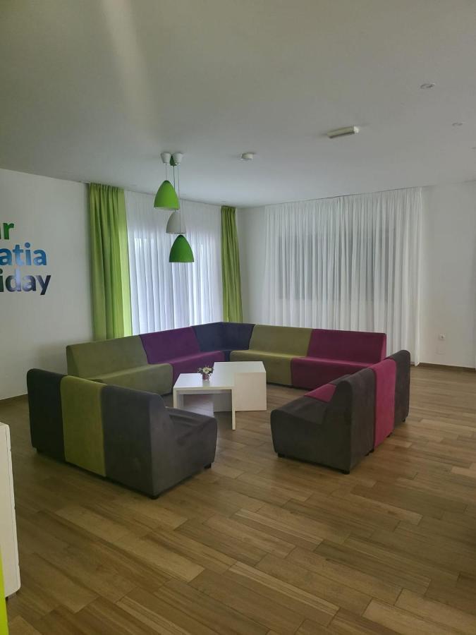 Yourcroatiaholiday - Villa With 6 Rooms Drenje  Esterno foto